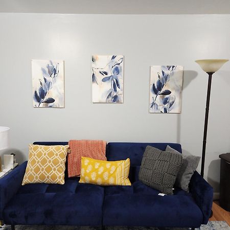 Entire 2-Bed Private Apt - Ewr/Nyc/Outlet Mall Newark Pokoj fotografie